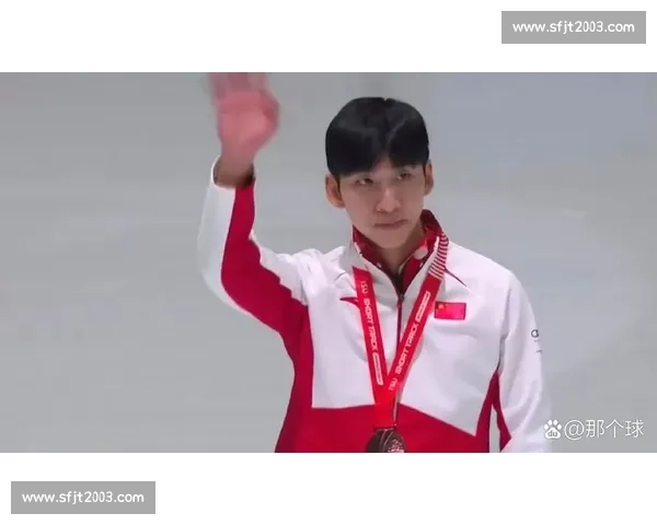 中国短道蒙特利尔备战收官 林孝埈签名第一视角暖心曝光